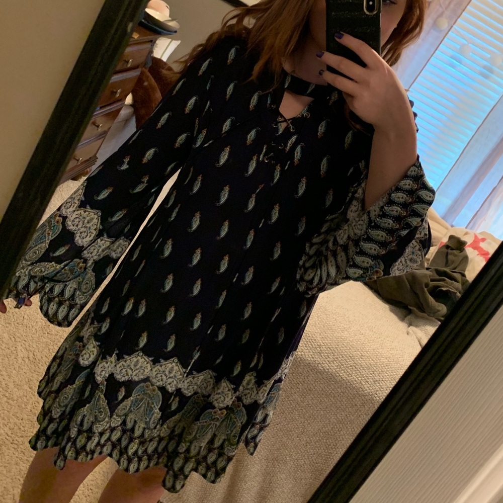 flowy long sleeve bohemian dress